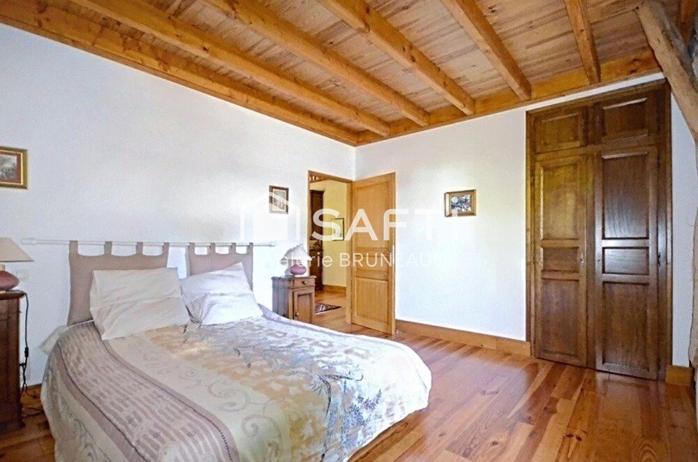 à vendre  Propriété/château Vénès (81440)