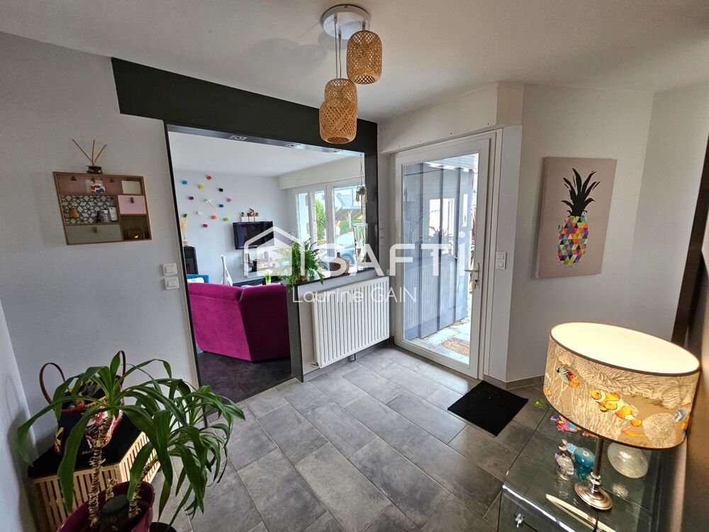 Maison lumineuse rénovée 151 m²  Plescop bourg
