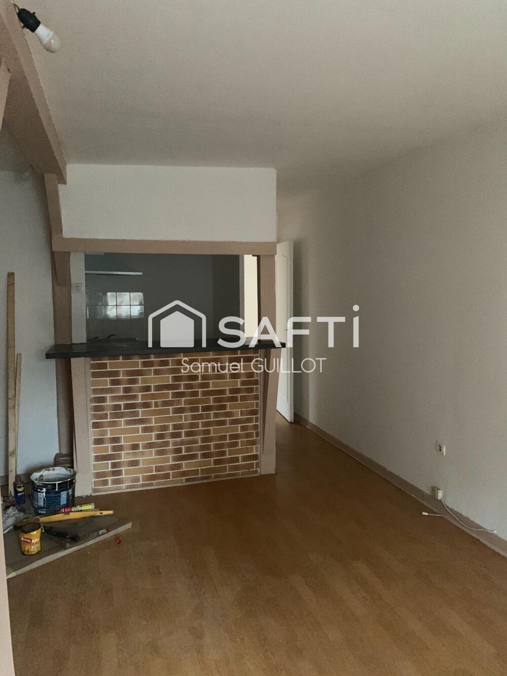 Vente Immeuble Investissement rentable avec cet immeuble de rapport Pre-en-pail-saint-samson