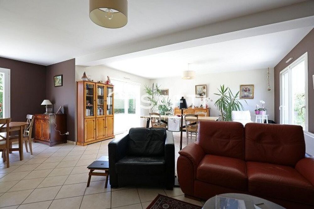 Vente Maison MAISON 145 M² HABITABLE - 4 CHAMBRES - 1200 M² TERRAIN - Champier