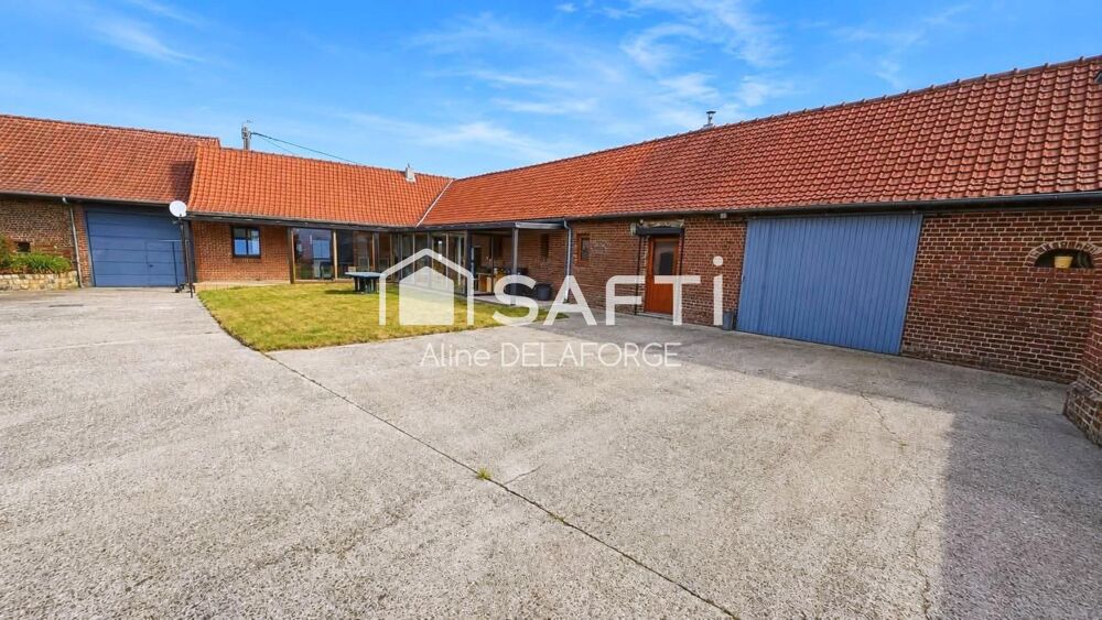 À VENDRE  PROPRIÉTÉ INDIVIDUELLE AVEC HANGAR ET GRANDES DÉPENDANCES À HESTRUS