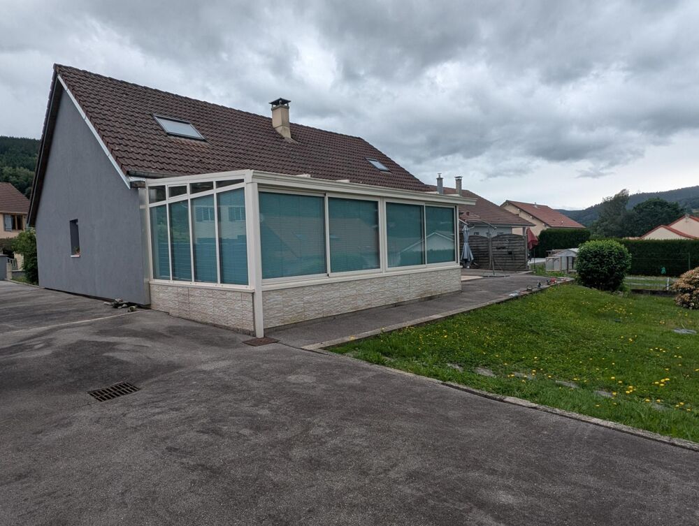 Vente Maison Maison de 200m2 environ avec véranda Le syndicat