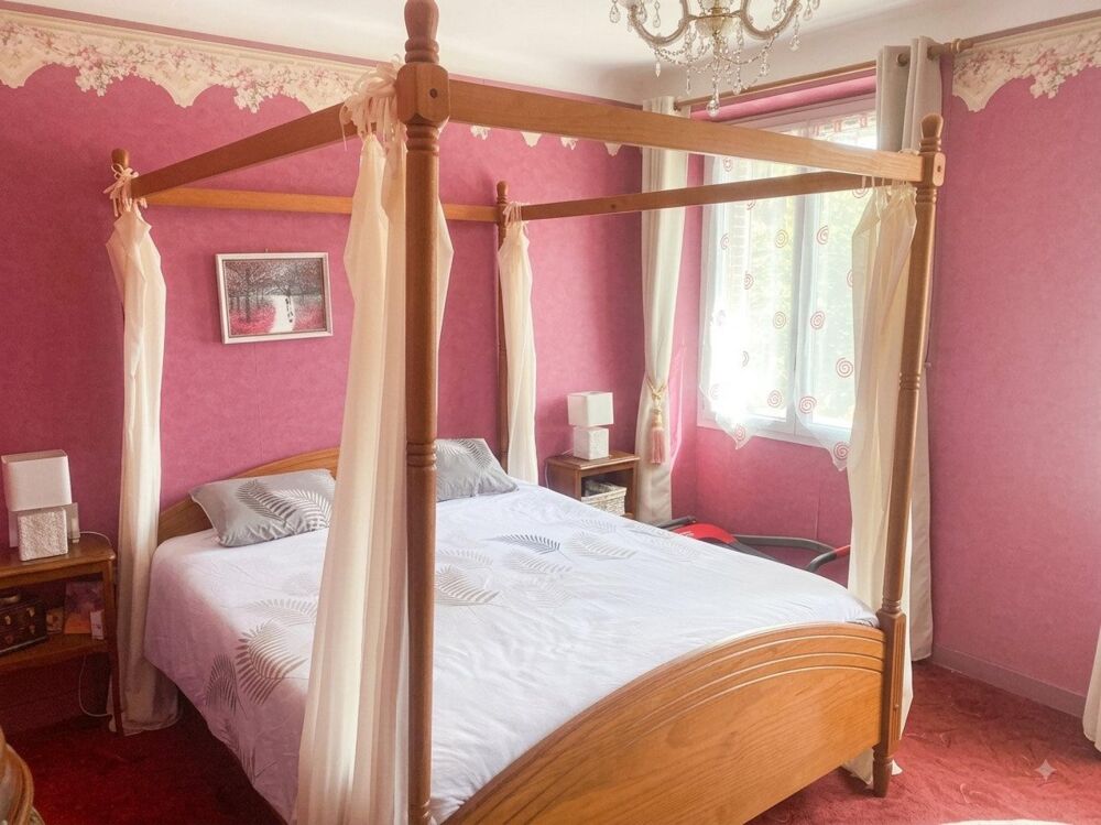 Vente Maison Pour les amoureux des espaces et de la nature à deux pas du centre. Locmine