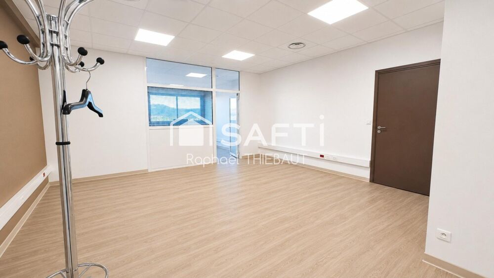   Bureaux 100 m² – Emplacement stratégique Saint-raphael