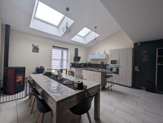  Maison � vendre 15 + pi�ces 486 m�