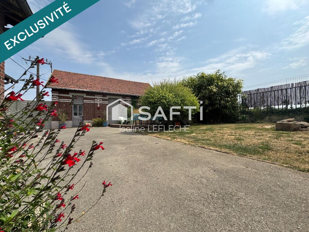Maison en brique de 150m2 avec garage et dépendances