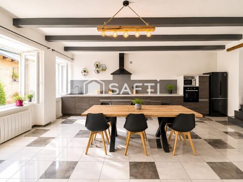   EXCLUSIVITÉ - Maison de charme au coeur de Saint-Geniez-d'Olt Maison - 5 pièce(s) - 131 m²