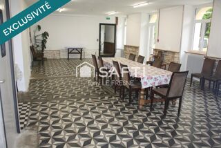  Maison à vendre 15 + pièces 768 m²
