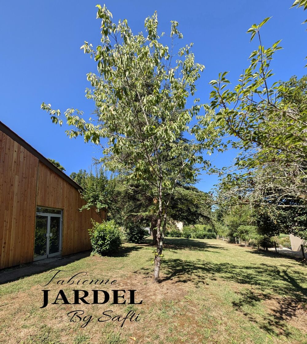 Vente Maison Maison familiale 200 m² - 4 chambres - DPE B Carsac-aillac