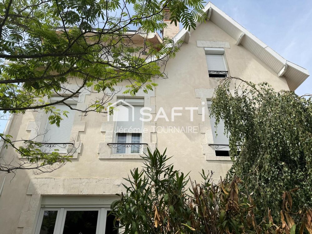 Maison ART DECO, à 50 mètres de la plage.