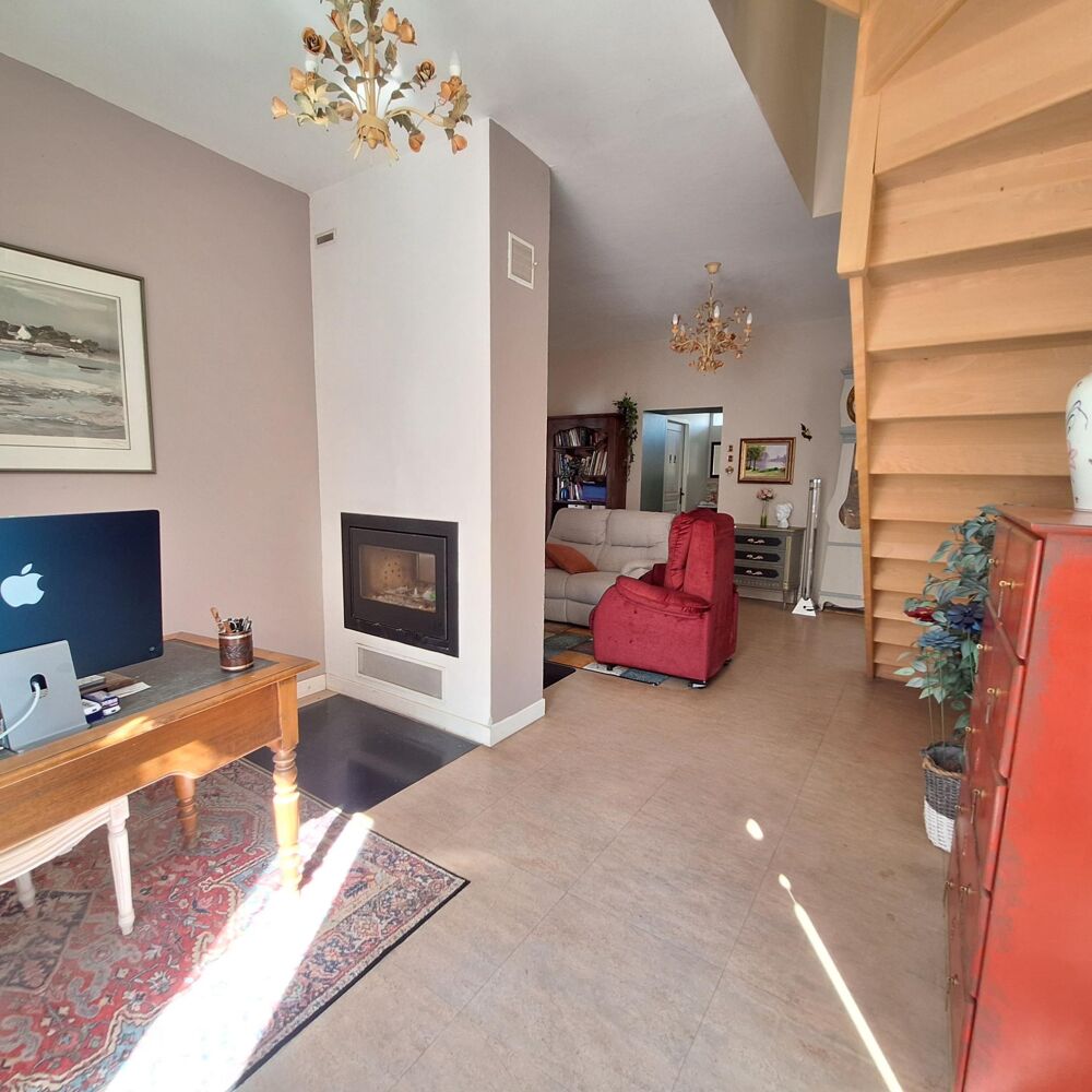 Vente Maison Maison bourg du village avec grand jardin Saint-sernin-du-bois