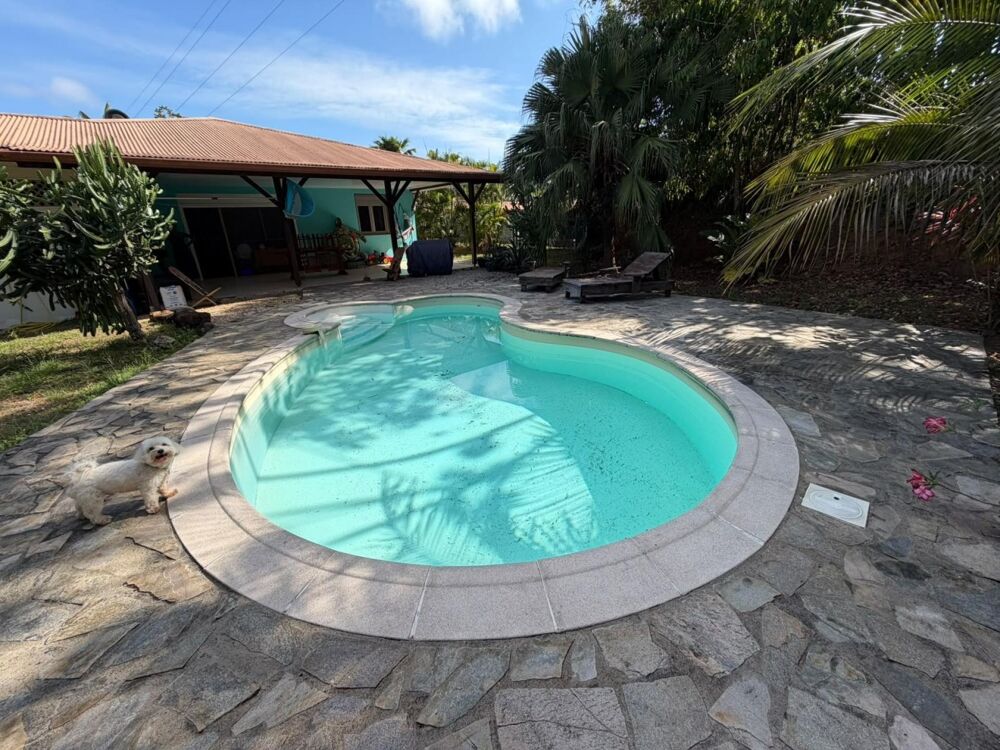 Villa T4 de plain-pied avec piscine