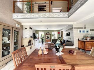  Maison à vendre 6 pièces 182 m²