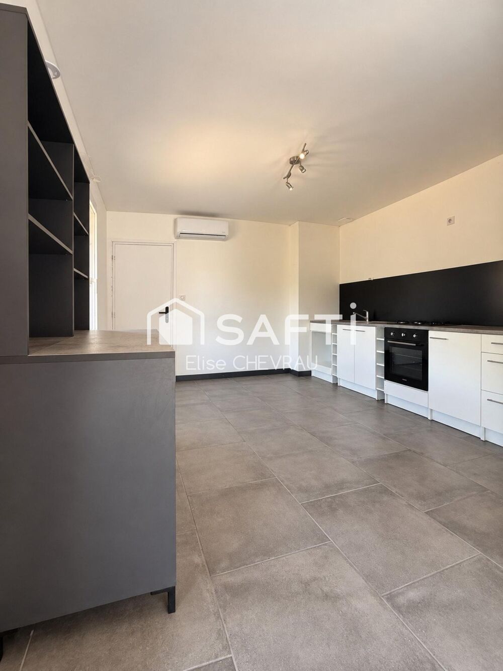 Vente Maison Lugny – Maison de plain-pied rénovée au calme Lugny