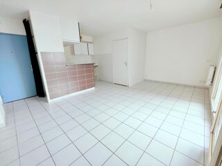 Vente Appartement T1 bis lumineux au calme, Tram B, parking-Terrasse Pessac