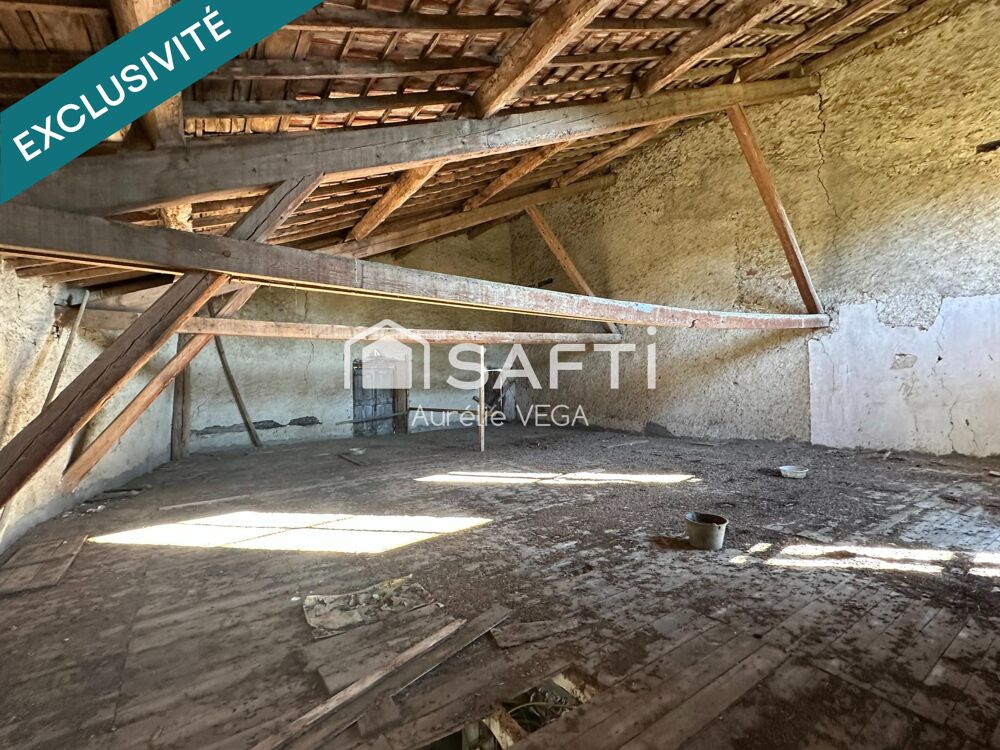 Vente Parking/Garage Granges avec terrain exposé Sud au coeur de Léran Leran