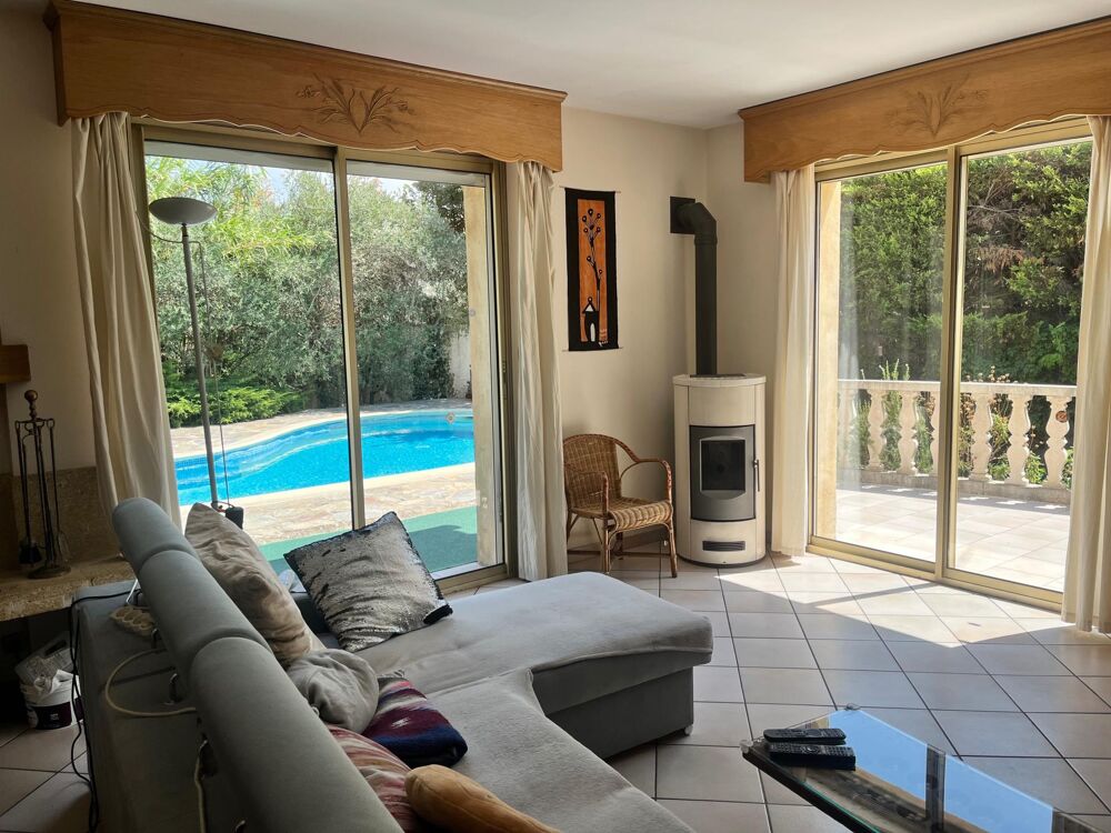 Vente Maison CHÂTEAUNEUF-DE-GADAGNE – Maison familiale avec 2 suites parentales et piscine Châteauneuf-de-gadagne