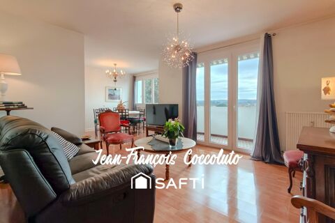   Tr�s beau T3 avec balcon, ascenseur et garage Appartement - 3 pi�ce(s) - 78 m�