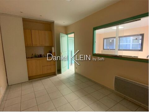   Bureaux 68m2, climatisation, 1er étage (ascenseur) 