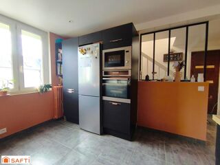  Maison  vendre 6 pices 140 m
