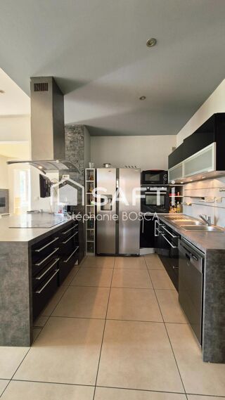  Appartement à vendre 5 pièces 155 m²