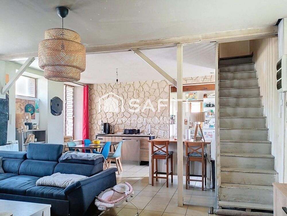 Vente Maison Charmante maison de 92 m² à Boulages, dans un cadre dynamique Boulages