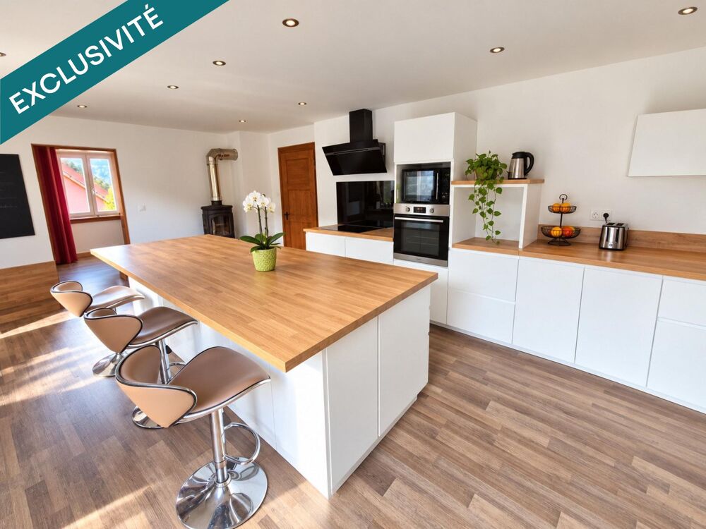 Vente Maison Belle maison familiale de 169 m² avec 3 chambres et 14 ares de terrain, dans un environnement calme et verdoyant à Oberbruck. Oberbruck