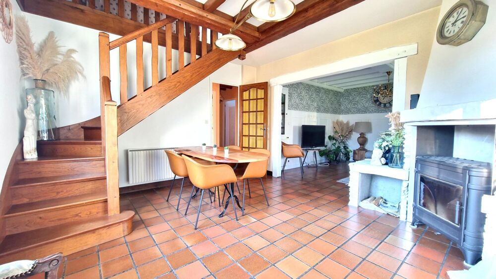 Belle maison avec véranda - 184m2 - 5 chambres - dépendances - grand terrain