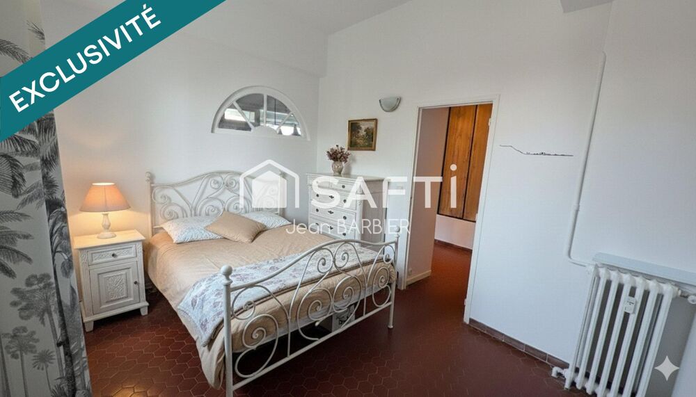 Vente Appartement EN EXCLUSIVITE, situé dans le quartier très prisé de la serinette/ petit bois, appartement atypique de type 3 entiérement rénové Toulon