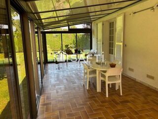  Maison � vendre 10 pi�ces 360 m�