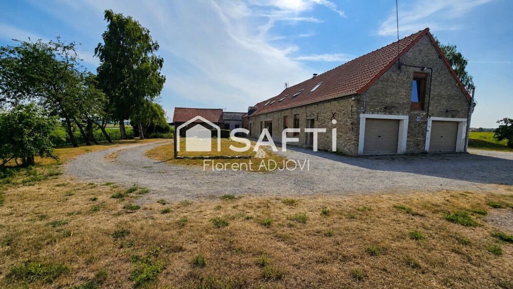 Vente Maison Un corps de derme de caractère, une piscine intérieure et des revenus locatifs: une propriétaire qui ressemble à aucune autre Brouckerque