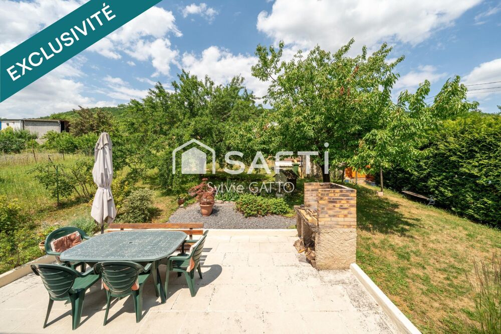 À VENDRE  Maison indépendante avec beaux volumes