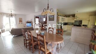  Maison  vendre 8 pices 240 m