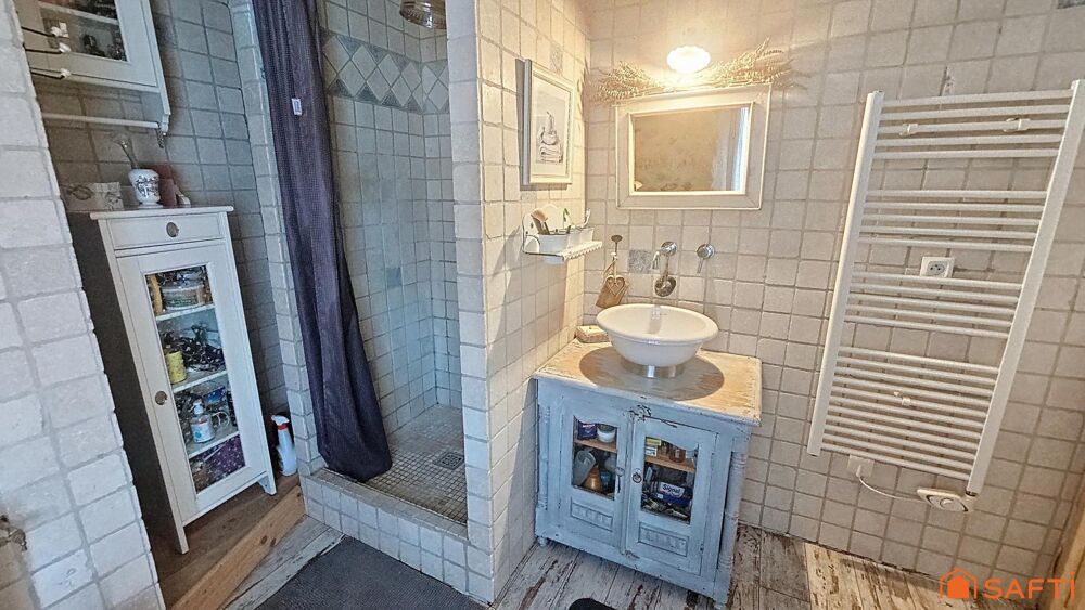 � vendre  Maison Villecroze (83690)