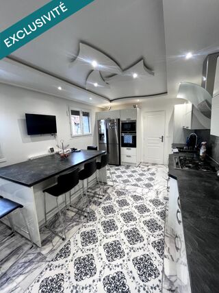  Maison à vendre 8 pièces 138 m²
