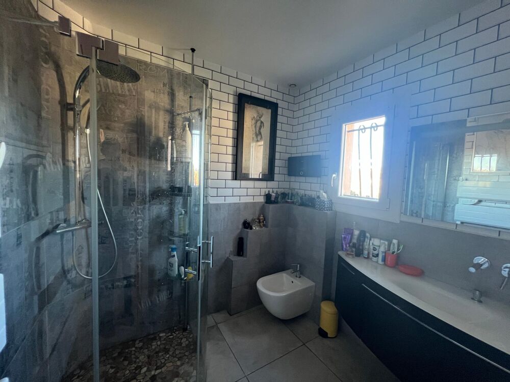 � vendre  Maison Forcalquier (04300)