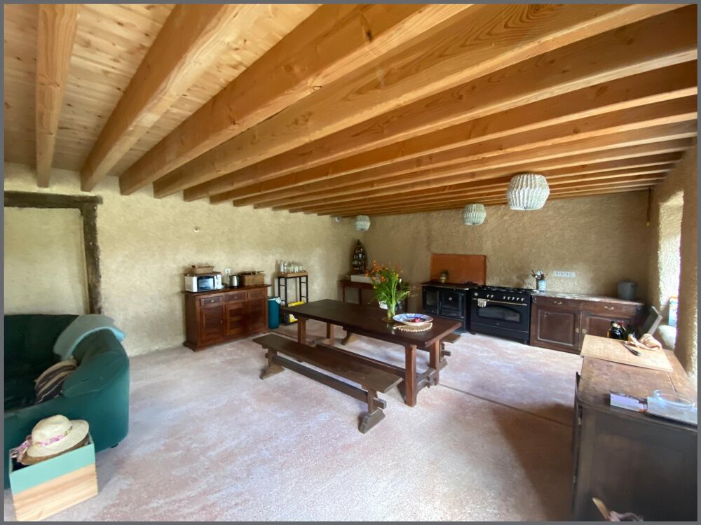 Vente Maison Maison en pierres, rénovée 