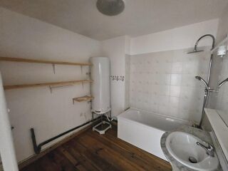  Immeuble � vendre 124 m�