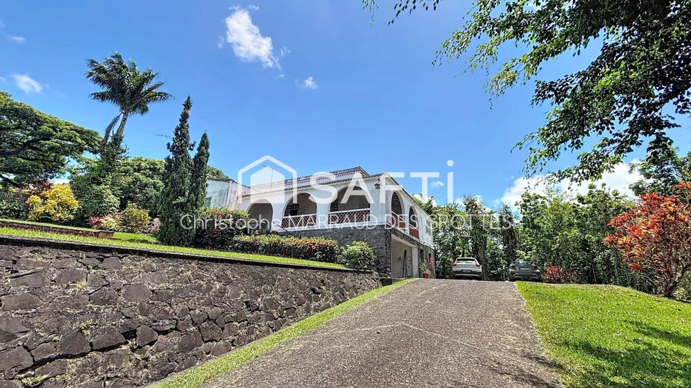 Vente Maison Villa 4 chambres avec terrain constructible Fort-de-france