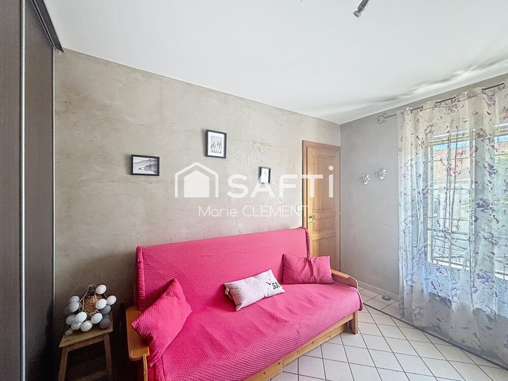 Vente Maison Maison individuelle , 111 m2 , 4 chambres, 835 m2 de terrain sans vis à vis, garage et espaces annexes Rampillon