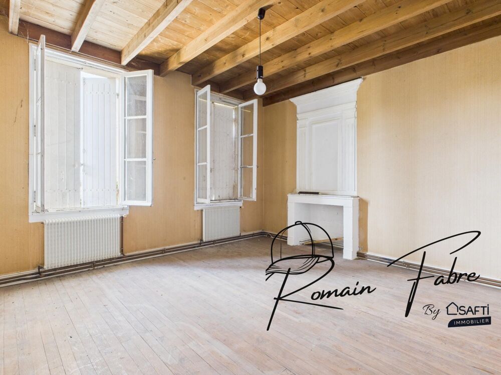 Maison en pierre avec 4 chambres avec travaux de rénovation intérieur