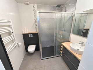 Vente Appartement À Bayonne, un T4 esprit maison et deux terrasses Bayonne