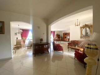  Maison à vendre 8 pièces 260 m²