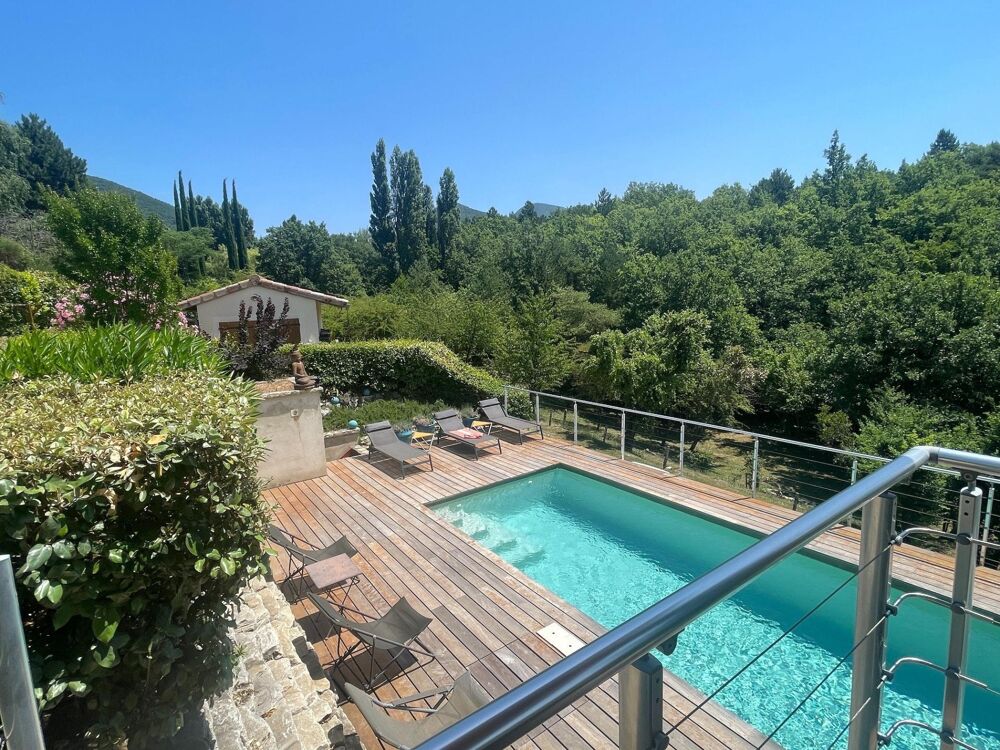 Belle propriété à 15' à pied de Dieulefit