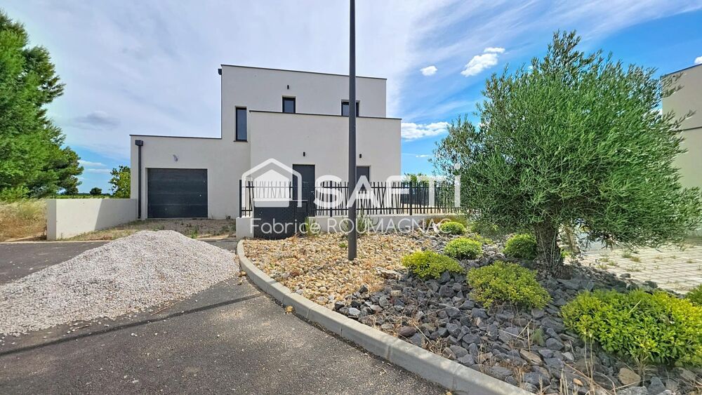 A Vendres villa de 148 m² quatre chambres, garage, piscine sur une parcelle de 627 m²
