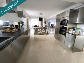  Maison � vendre 7 pi�ces 203 m�