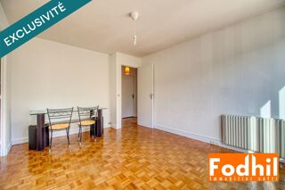 Vente Appartement Centre ville- Appartement 2 pièces avec cave et parking. Chatenay-malabry