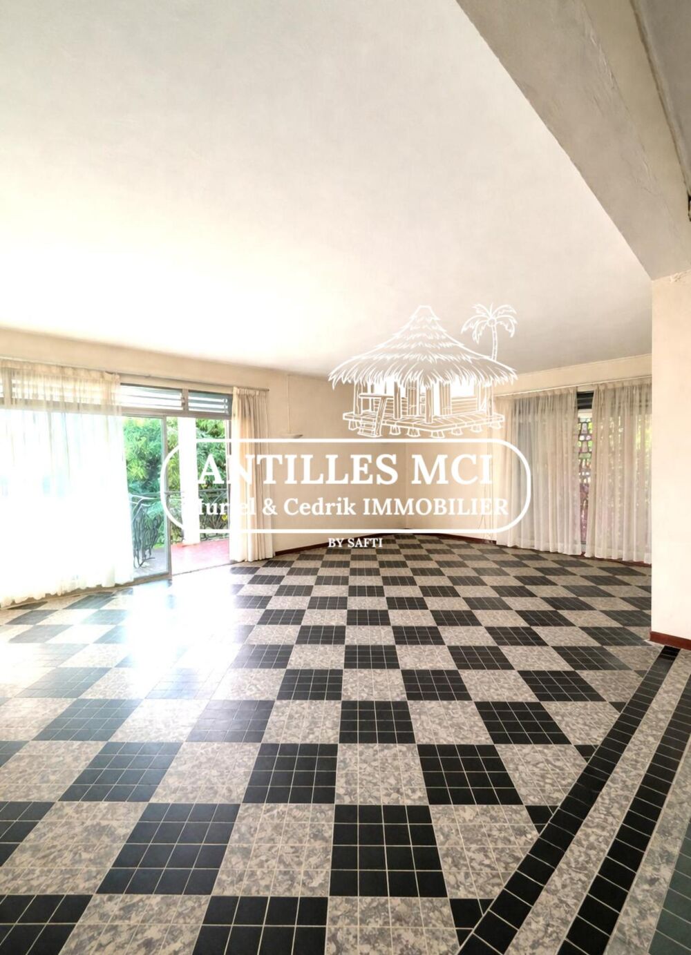 Vente Maison Propriété avec fort potentiel locatif. Fort-de-france