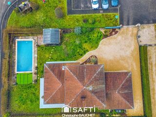 Maison � vendre 5 pi�ces 115 m� Montagnat
