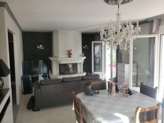  Maison  vendre 6 pices 92 m